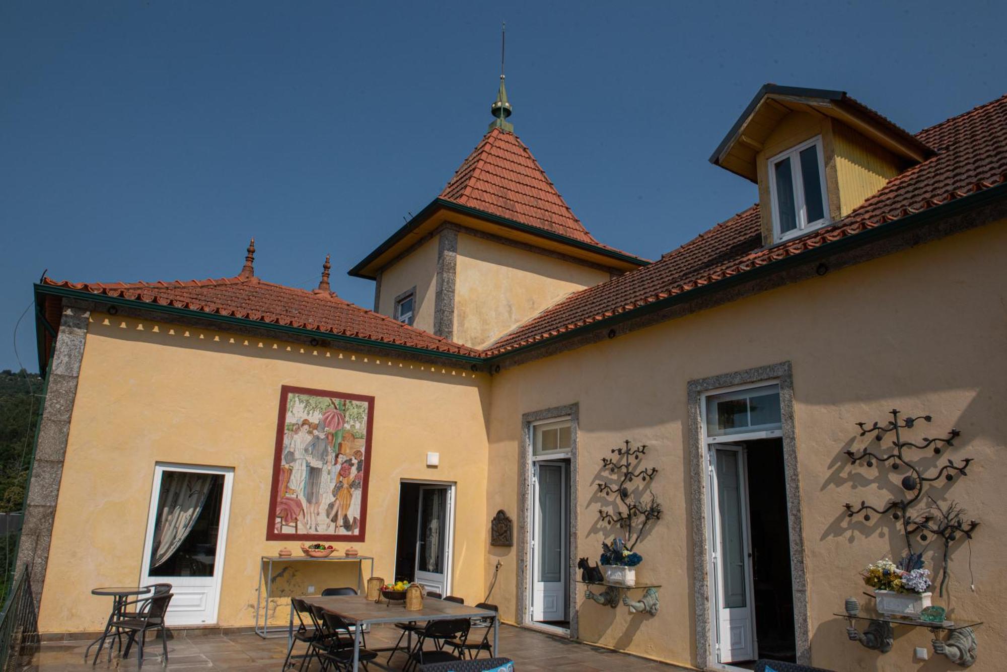 Casa Da Torre Luxury Villa In Braga Exterior photo